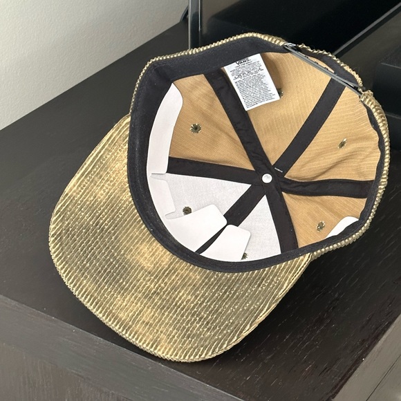 NWT VAN’S Men’s Corduroy Green / Beige Trucker Hat OS Adjustable - Picture 6 of 7
